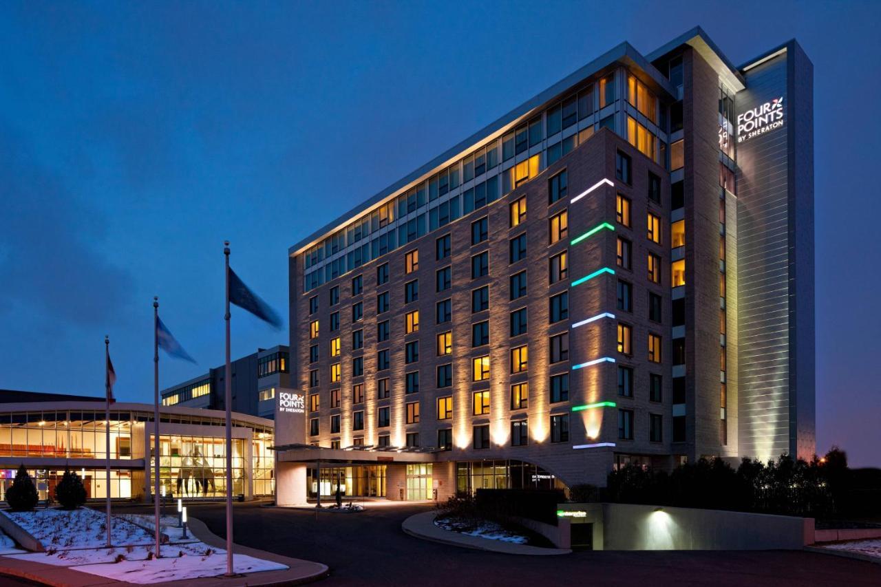 Four Points By Sheraton Levis Convention Centre Exterior photo